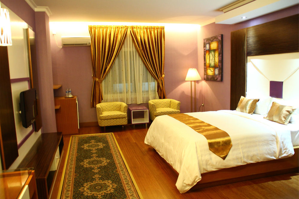 Sahati Hotel Джакарта Экстерьер фото